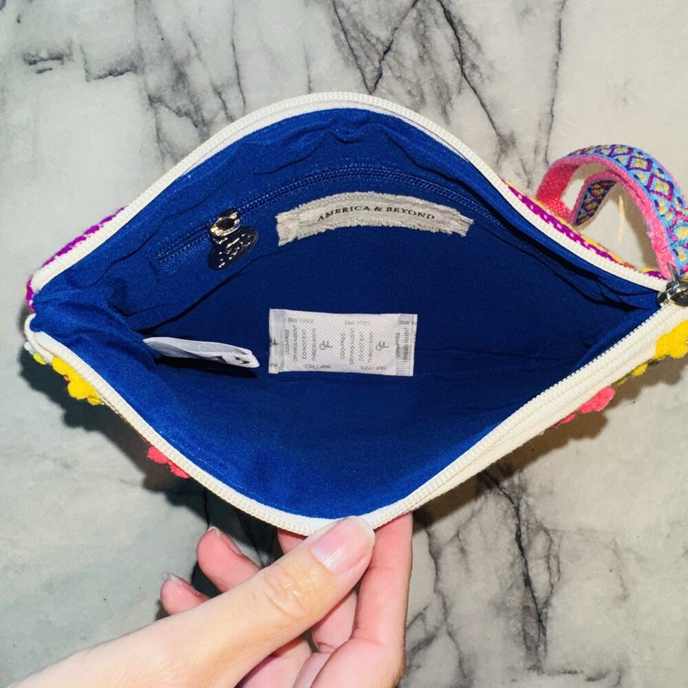 NWOT America & Beyond Hand Embellished Wristlet Bag Wallet Pouch 10x8" Boho Chic - Picture 3 of 6